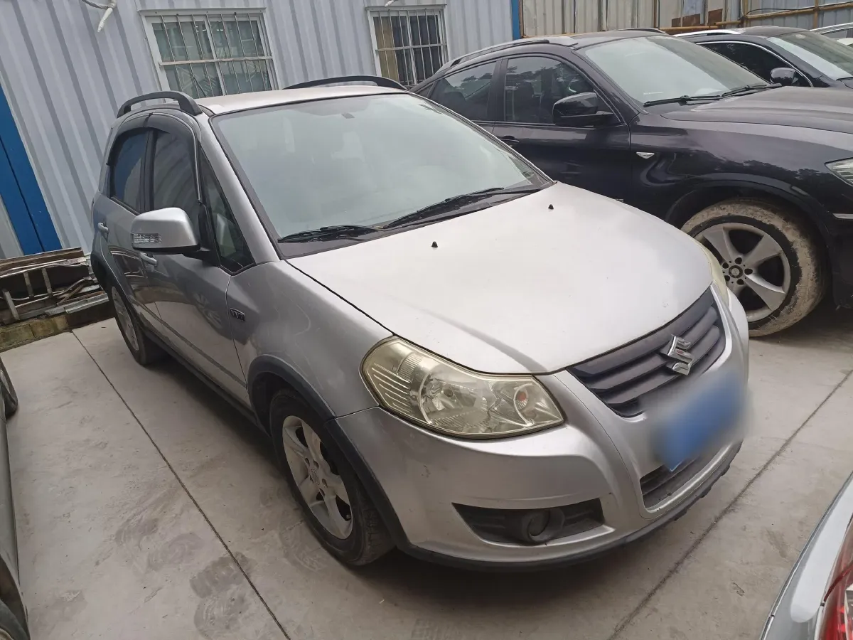 2011 Suzuki SX4 1.6L 109HP L4 5MT,autocango,china used car exporter,china ev exporter,chinese used car exporter,chinese used ev exporter