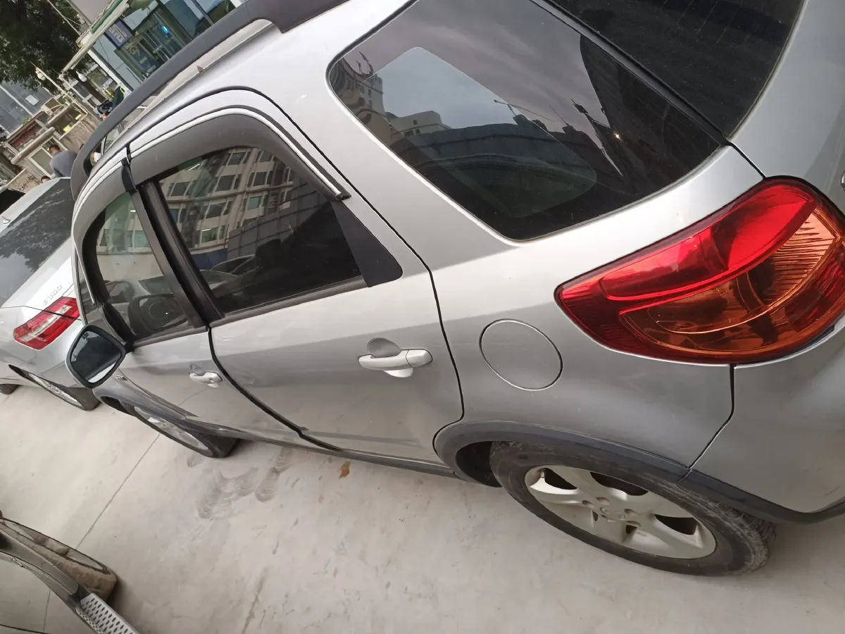 2011 Suzuki SX4 1.6L 109HP L4 5MT,autocango,china used car exporter,china ev exporter,chinese used car exporter,chinese used ev exporter