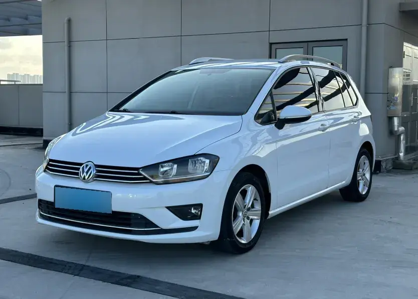 2016 Volkswagen Golf Sportsvan 1.6L 110HP L4 6AT