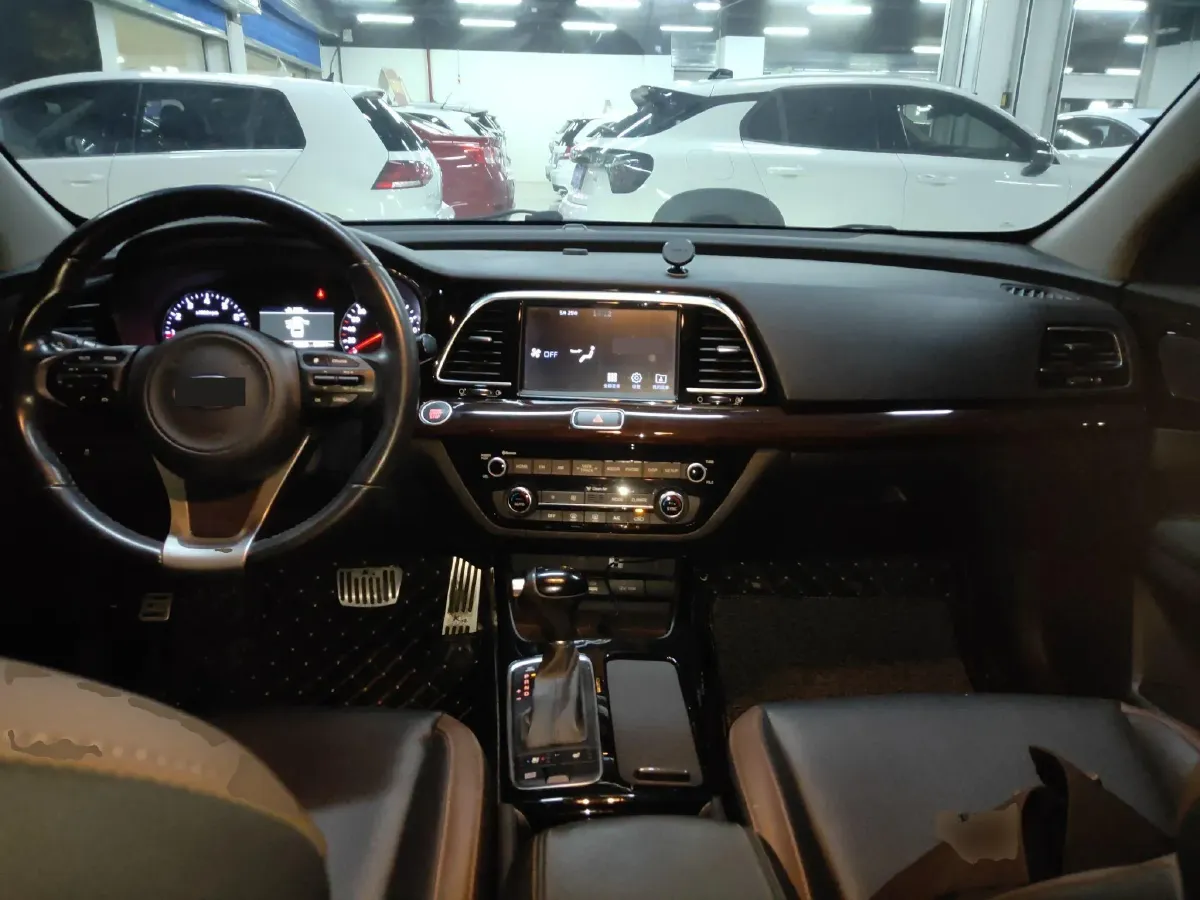 2017 Kia Cachet 1.8L 143HP L4 6AT,autocango,china used car exporter,china ev exporter,chinese used car exporter,chinese used ev exporter