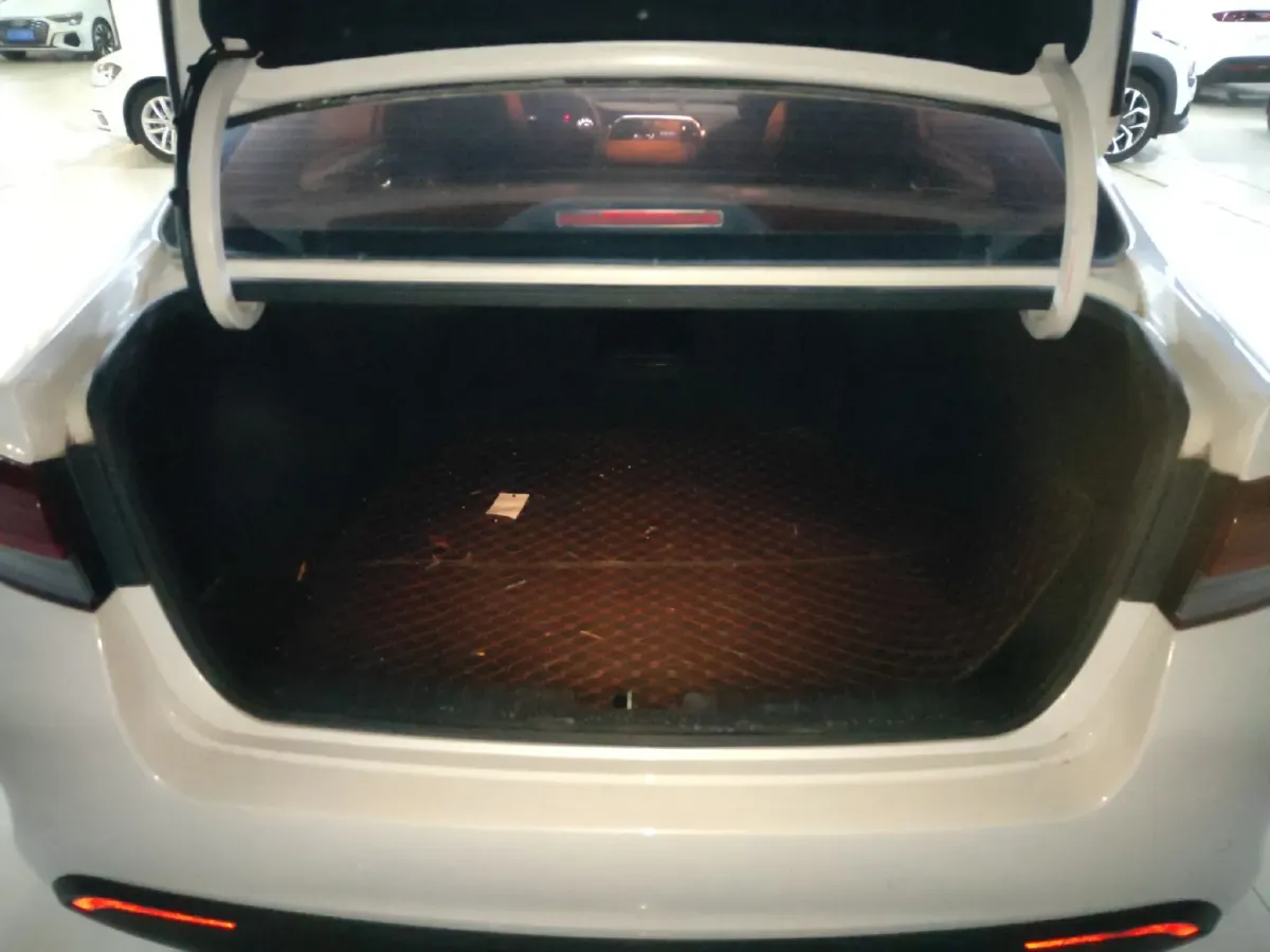 2017 Kia Cachet 1.8L 143HP L4 6AT,autocango,china used car exporter,china ev exporter,chinese used car exporter,chinese used ev exporter