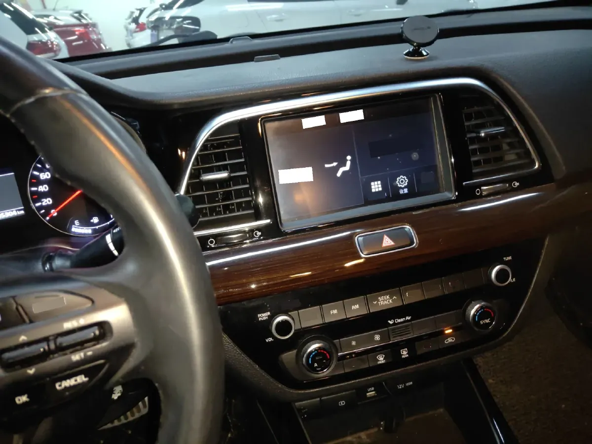 2017 Kia Cachet 1.8L 143HP L4 6AT,autocango,china used car exporter,china ev exporter,chinese used car exporter,chinese used ev exporter