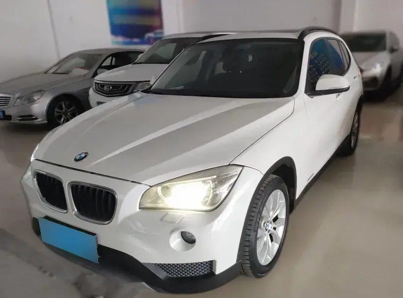 2012 BMW X1 2.0L 150HP L4 6AT