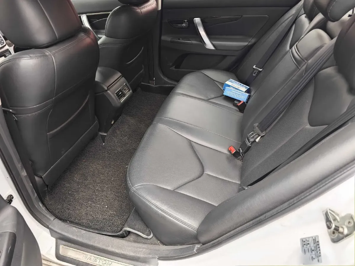 2014 ChangAn Raeton 1.8T 177HP L4 6AT,autocango,china used car exporter,china ev exporter,chinese used car exporter,chinese used ev exporter