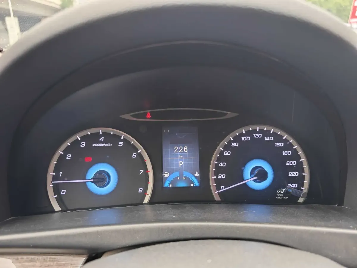 2014 ChangAn Raeton 1.8T 177HP L4 6AT,autocango,china used car exporter,china ev exporter,chinese used car exporter,chinese used ev exporter