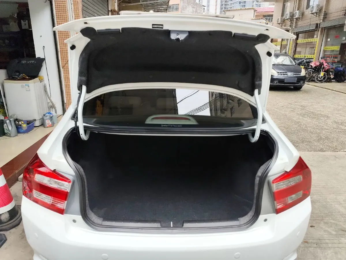 2012 Honda City Classic 1.5L 120HP L4 5AT,autocango,china used car exporter,china ev exporter,chinese used car exporter,chinese used ev exporter