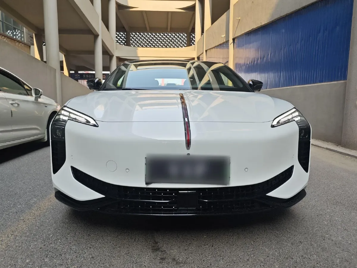 2024 HongQi EH7 BEV 75KWH,autocango,china used car exporter,china ev exporter,chinese used car exporter,chinese used ev exporter