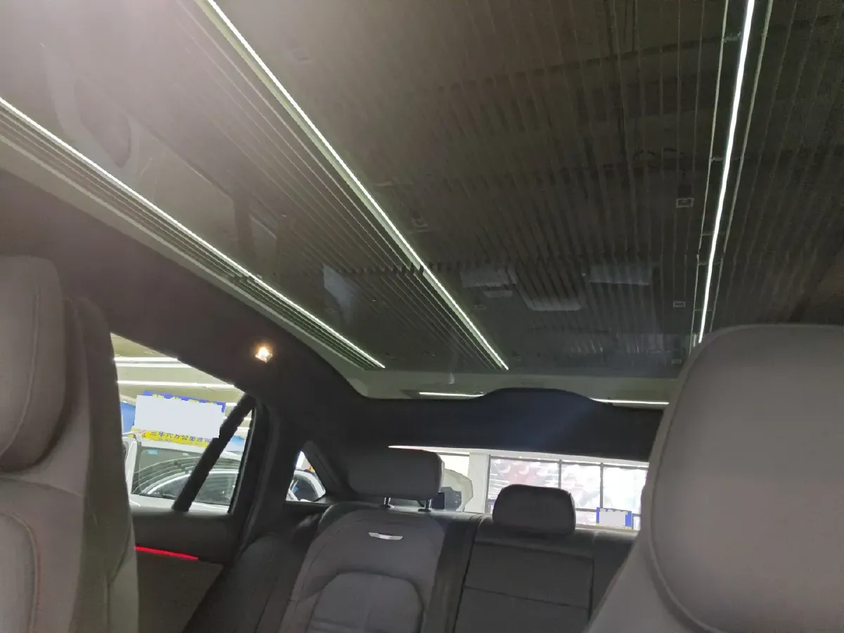 2024 HongQi EH7 BEV 75KWH,autocango,china used car exporter,china ev exporter,chinese used car exporter,chinese used ev exporter