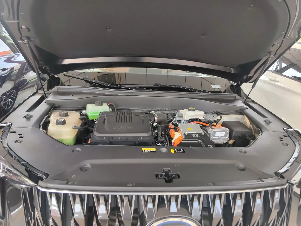 2024 GAC Trumpchi ES9 2.0T 190HP L4 2DHT PHEV 25.57KWH,autocango,china used car exporter,china ev exporter,chinese used car exporter,chinese used ev exporter