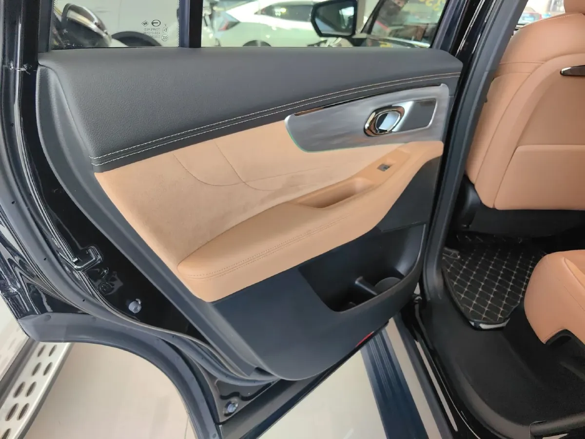 2024 GAC Trumpchi ES9 2.0T 190HP L4 2DHT PHEV 25.57KWH,autocango,china used car exporter,china ev exporter,chinese used car exporter,chinese used ev exporter