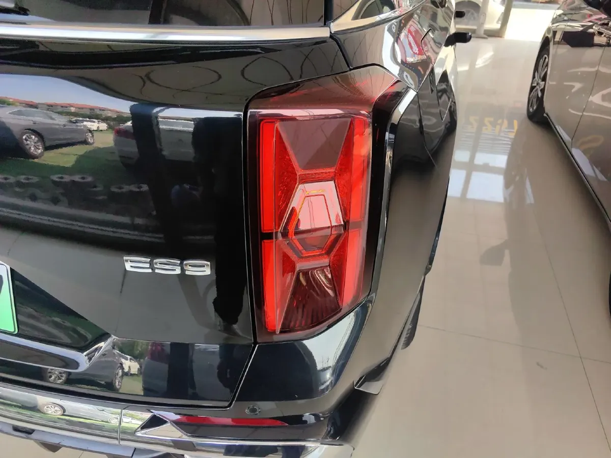 2024 GAC Trumpchi ES9 2.0T 190HP L4 2DHT PHEV 25.57KWH,autocango,china used car exporter,china ev exporter,chinese used car exporter,chinese used ev exporter