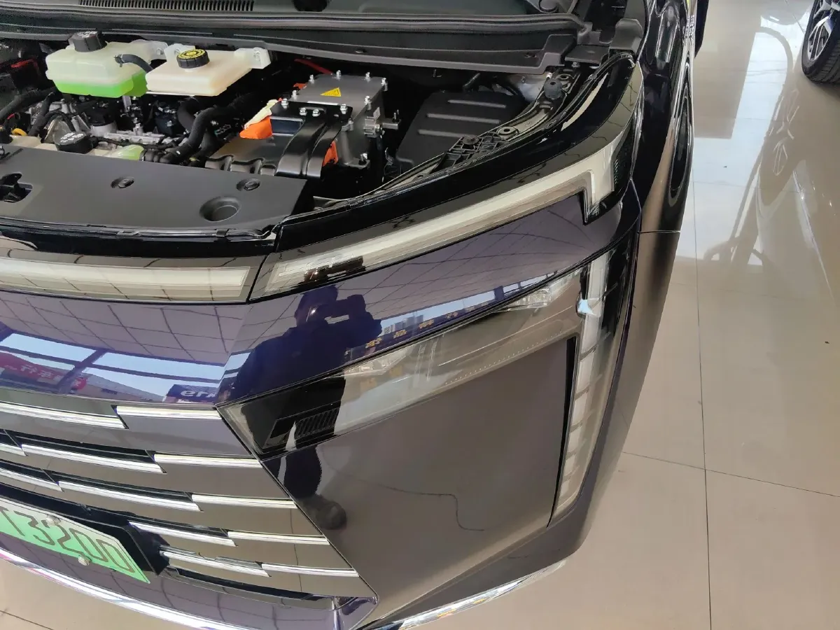 2024 GAC Trumpchi E8 2.0L 140HP L4 2DHT PHEV 25.57KWH,autocango,china used car exporter,china ev exporter,chinese used car exporter,chinese used ev exporter