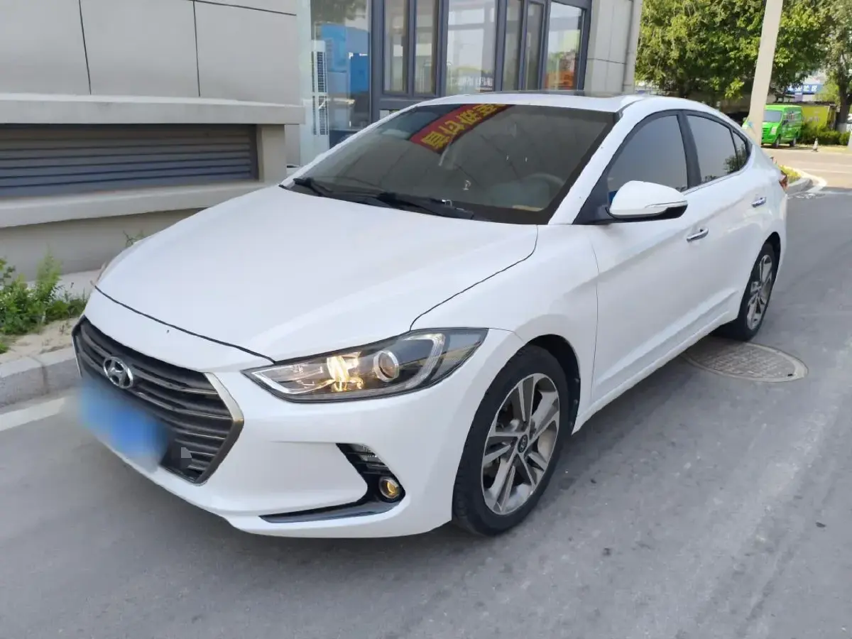 2016 Hyundai Elantra 1.6L 130HP L4 6AT