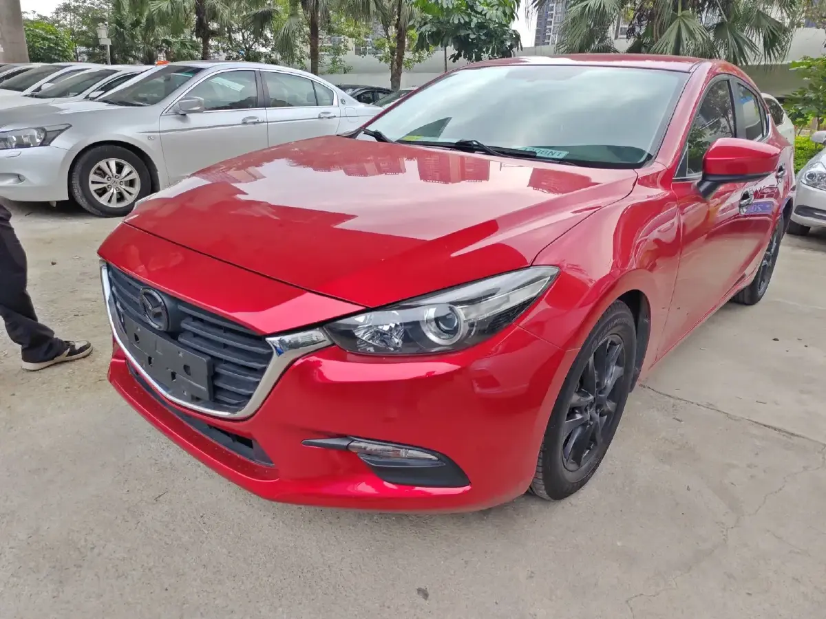 2017 Mazda 3 Axela 1.5L 117HP L4 6AT