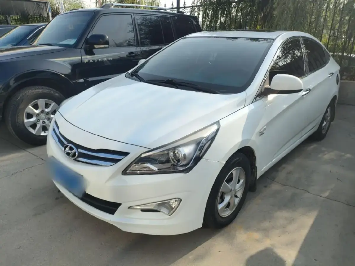 2016 Hyundai Reina 1.4L 107HP L4 4AT