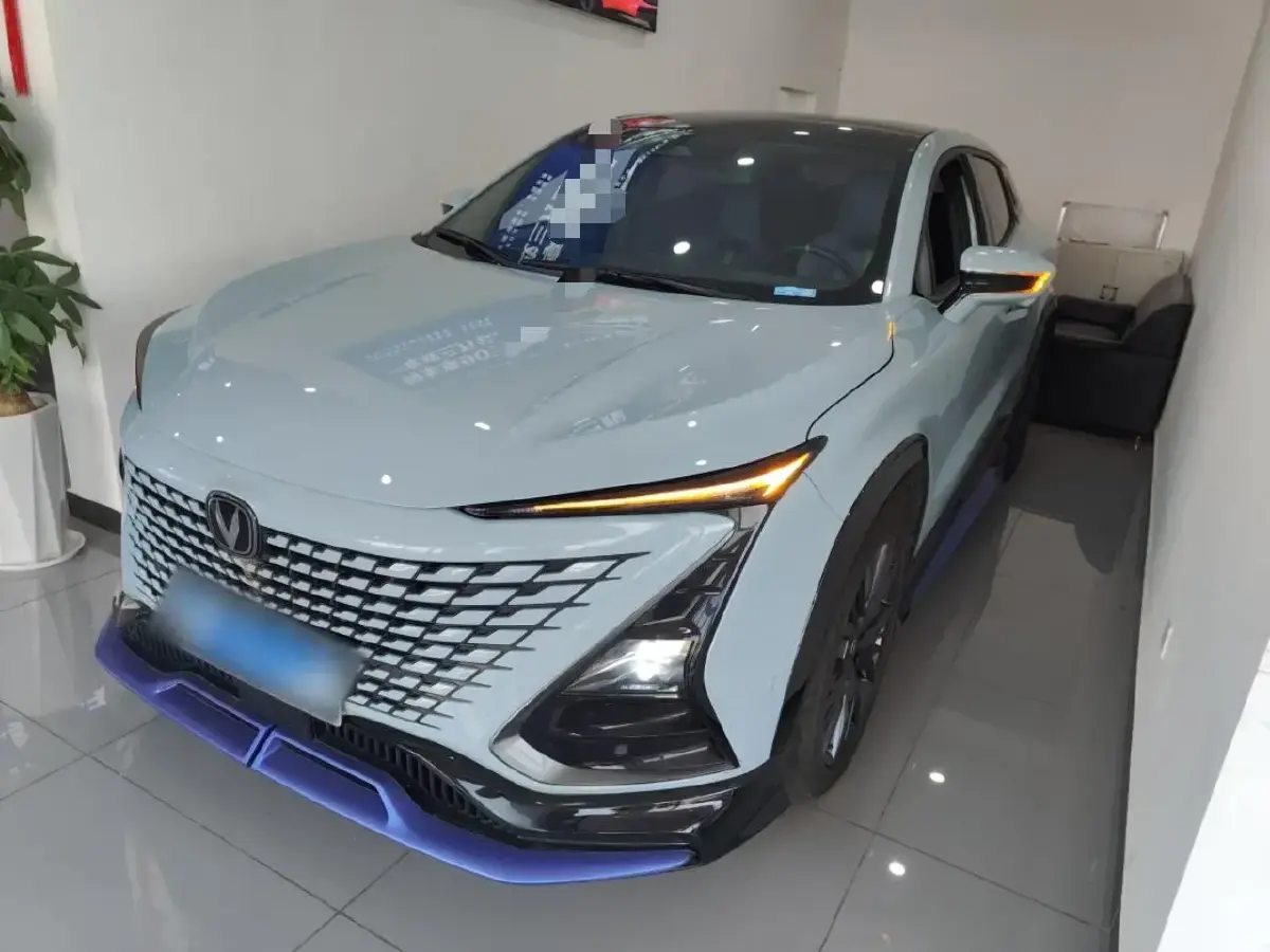 2023 ChangAn UNI-T 1.5T 188HP L4 7DCT