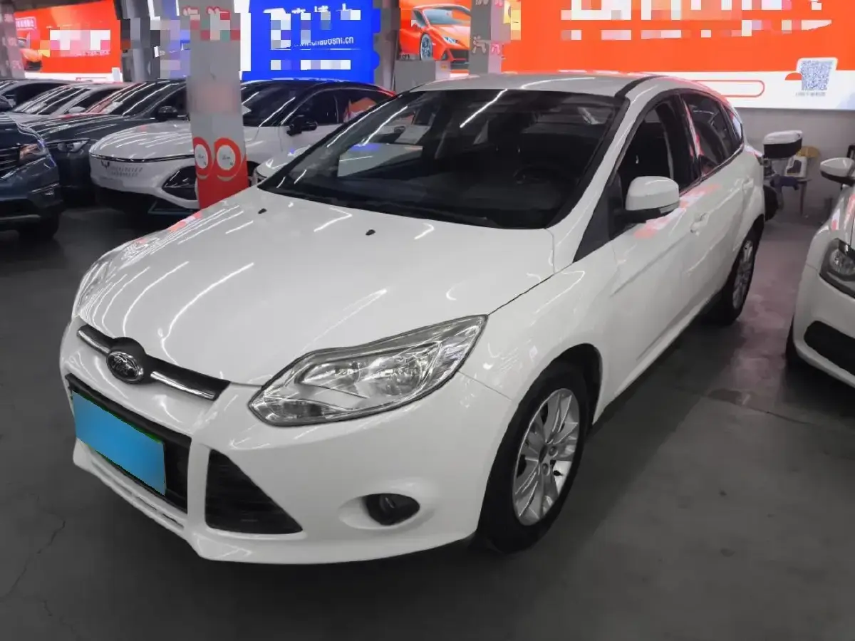 2012 Ford Focus 1.6L 125HP L4 6DCT