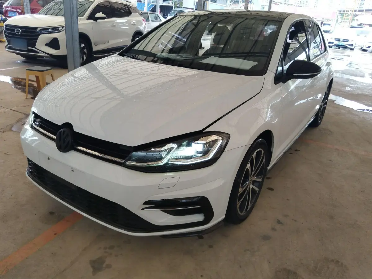 2020 Volkswagen Golf 1.4T 150HP L4 7DCT