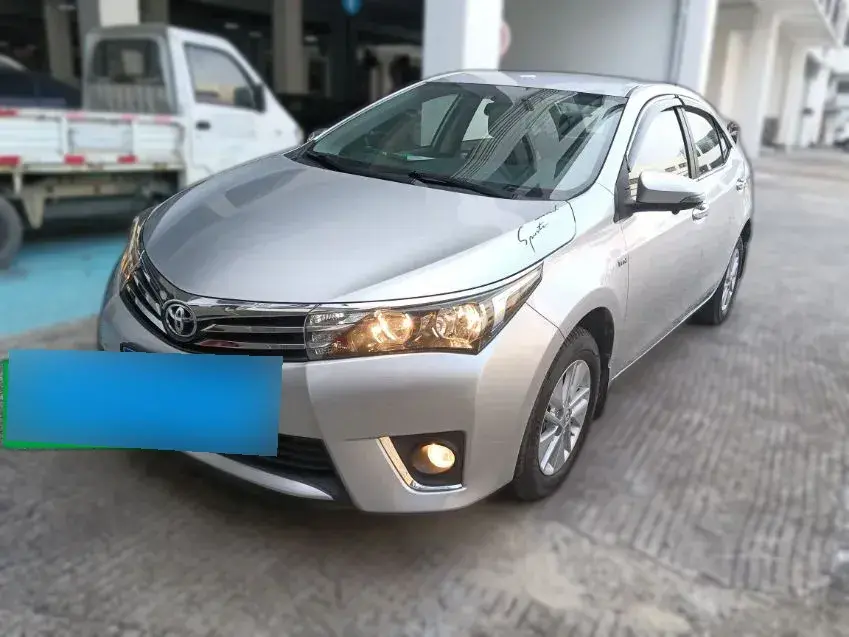 2017 Toyota Corolla 1.6L 122HP L4 CVT