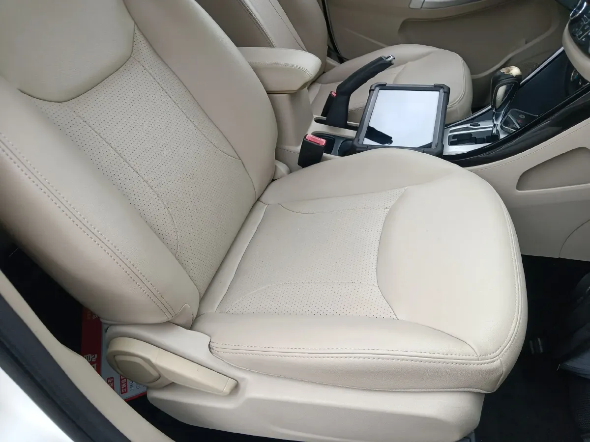 2014 Chery Tiggo 5 2.0L 139HP L4 CVT,autocango,china used car exporter,china ev exporter,chinese used car exporter,chinese used ev exporter