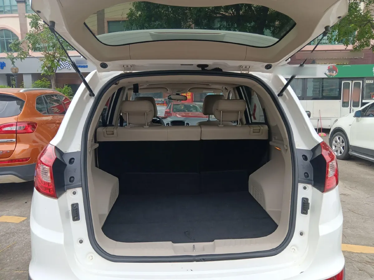 2014 Chery Tiggo 5 2.0L 139HP L4 CVT,autocango,china used car exporter,china ev exporter,chinese used car exporter,chinese used ev exporter