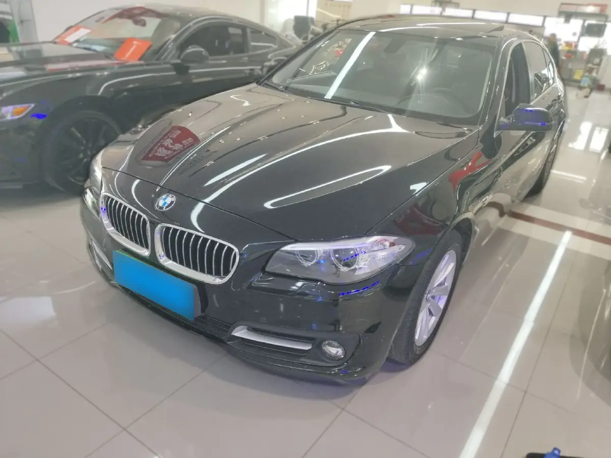 2014 BMW 5 Series 2.0T 184HP L4 8AT