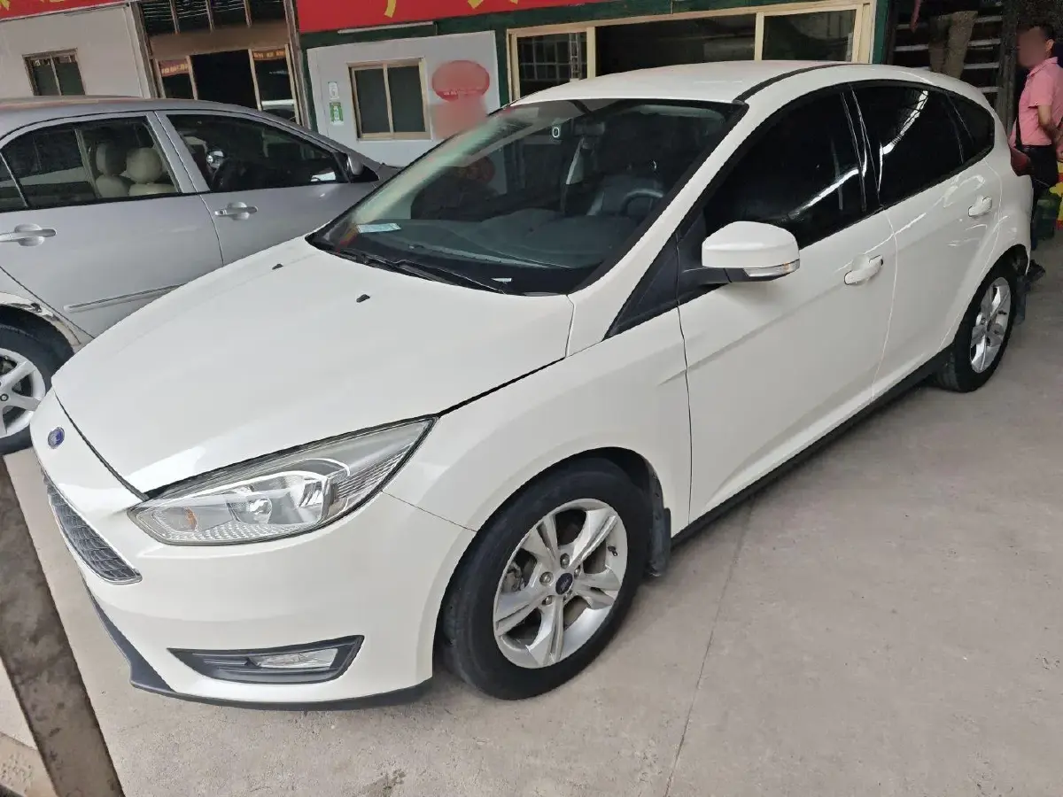 2017 Ford Focus 1.6L 125HP L4 6DCT