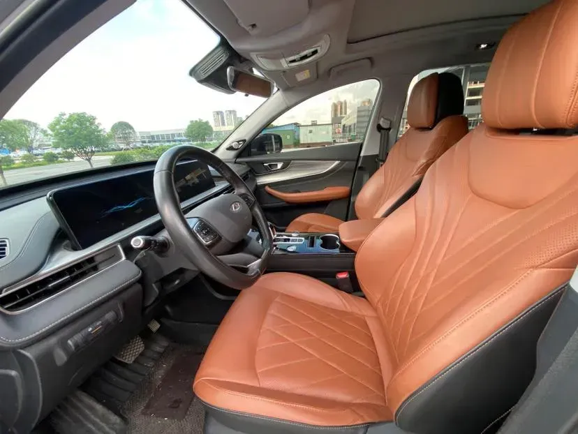 2022 Chery Tiggo 8 Plus 1.6T 197HP L4 7DCT,autocango,china used car exporter,china ev exporter,chinese used car exporter,chinese used ev exporter