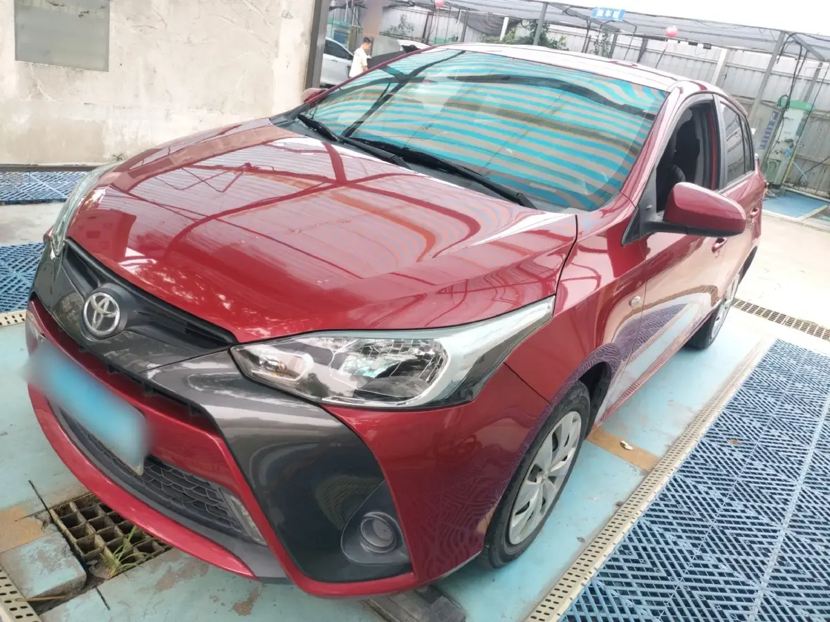 2016 Toyota Yaris L 1.5L 107HP L4 CVT