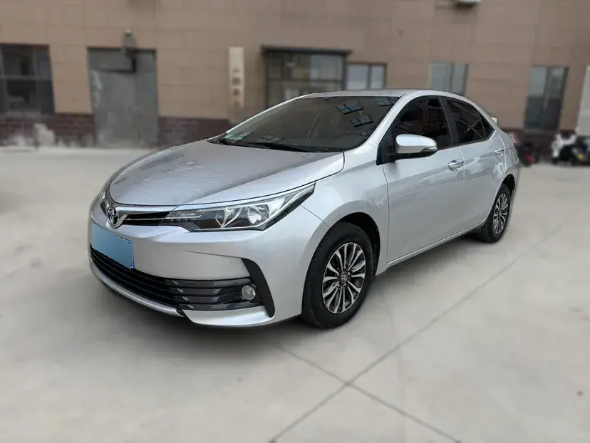 2018 Toyota Corolla 1.2T 116HP L4 CVT