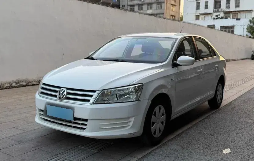 2013 Volkswagen Santana 1.6L 110HP L4 6AT