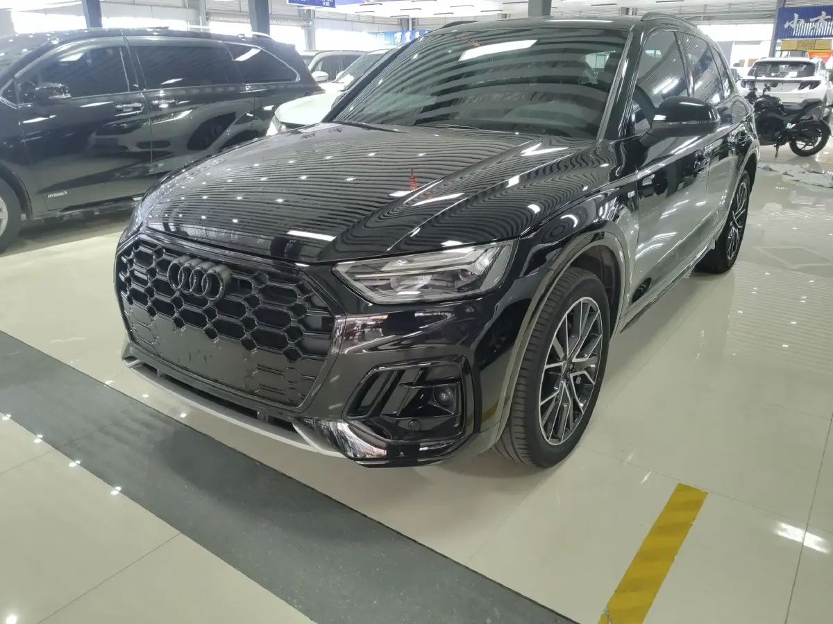 2024 Audi Q5L 2.0T 190HP L4 7DCT