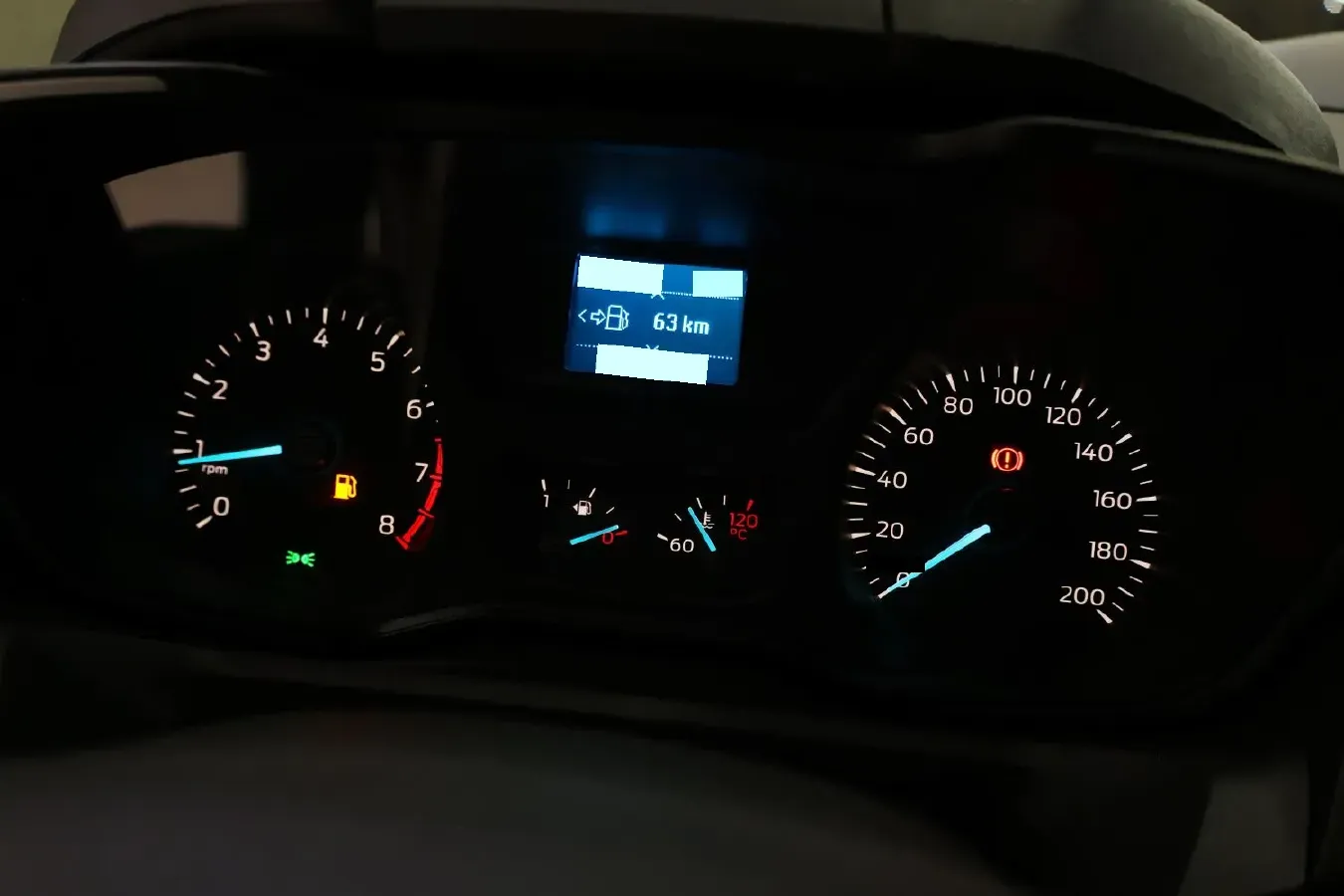 2017 Ford Tourneo 2.0T 203HP L4 6AT,autocango,china used car exporter,china ev exporter,chinese used car exporter,chinese used ev exporter