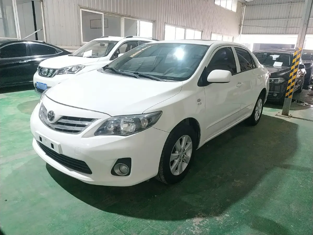 2012 Toyota Corolla 1.6L 122HP L4 4AT
