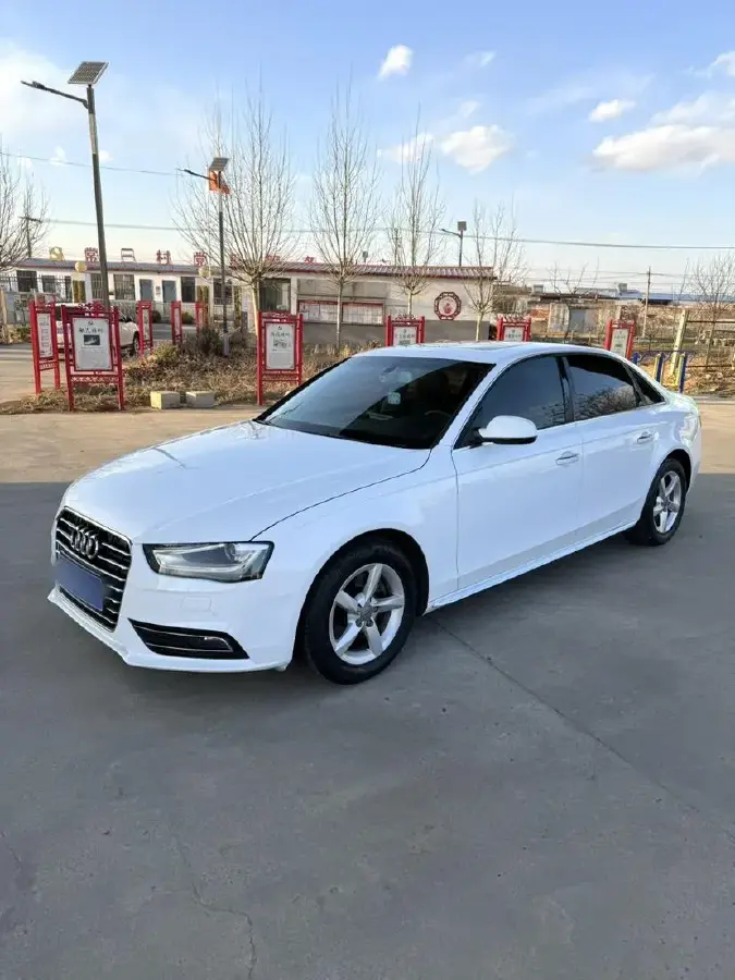 2016 Audi A4L 2.0T 180HP L4 CVT