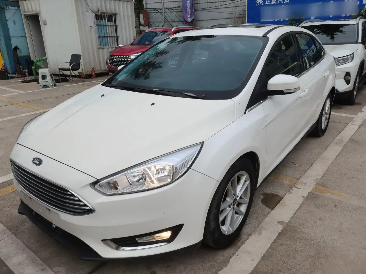 2017 Ford Focus 1.5T 181HP L4 6AT