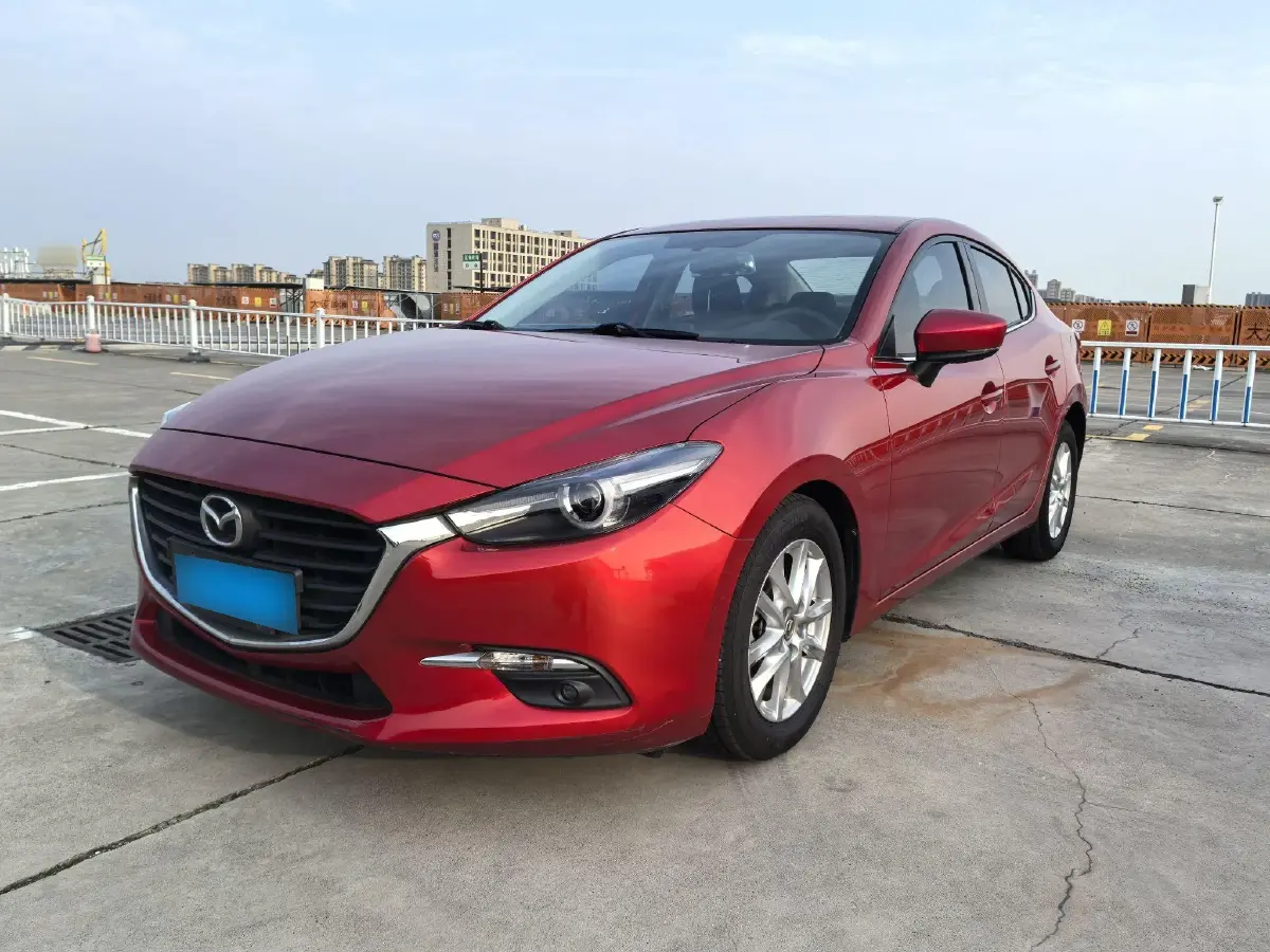 2017 Mazda 3 Axela 1.5L 117HP L4 6AT