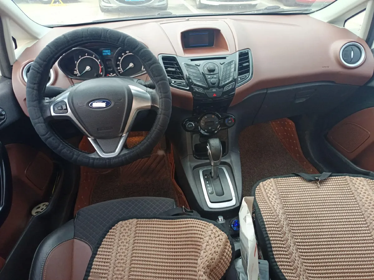 2014 Ford Fiesta 1.0T 125HP L3 6DCT,autocango,china used car exporter,china ev exporter,chinese used car exporter,chinese used ev exporter