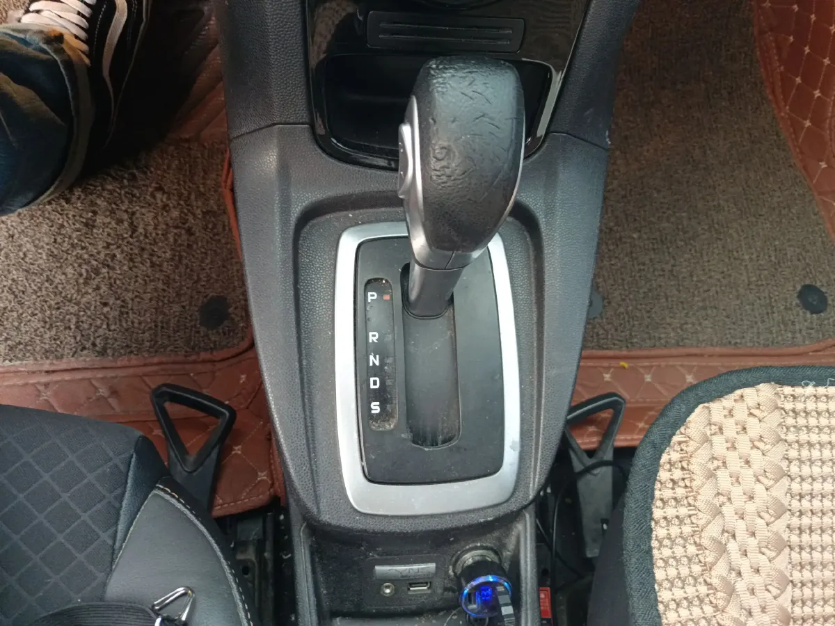 2014 Ford Fiesta 1.0T 125HP L3 6DCT,autocango,china used car exporter,china ev exporter,chinese used car exporter,chinese used ev exporter