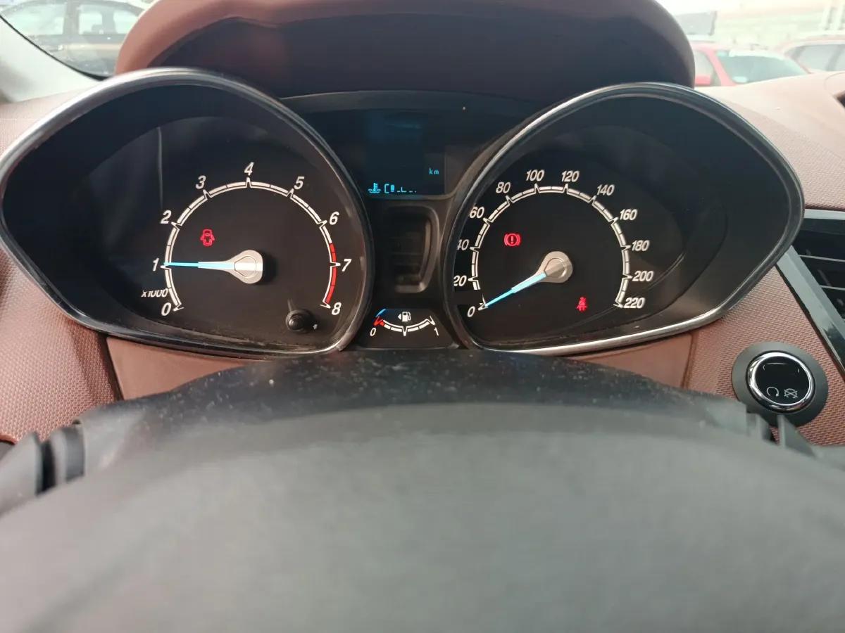 2014 Ford Fiesta 1.0T 125HP L3 6DCT,autocango,china used car exporter,china ev exporter,chinese used car exporter,chinese used ev exporter