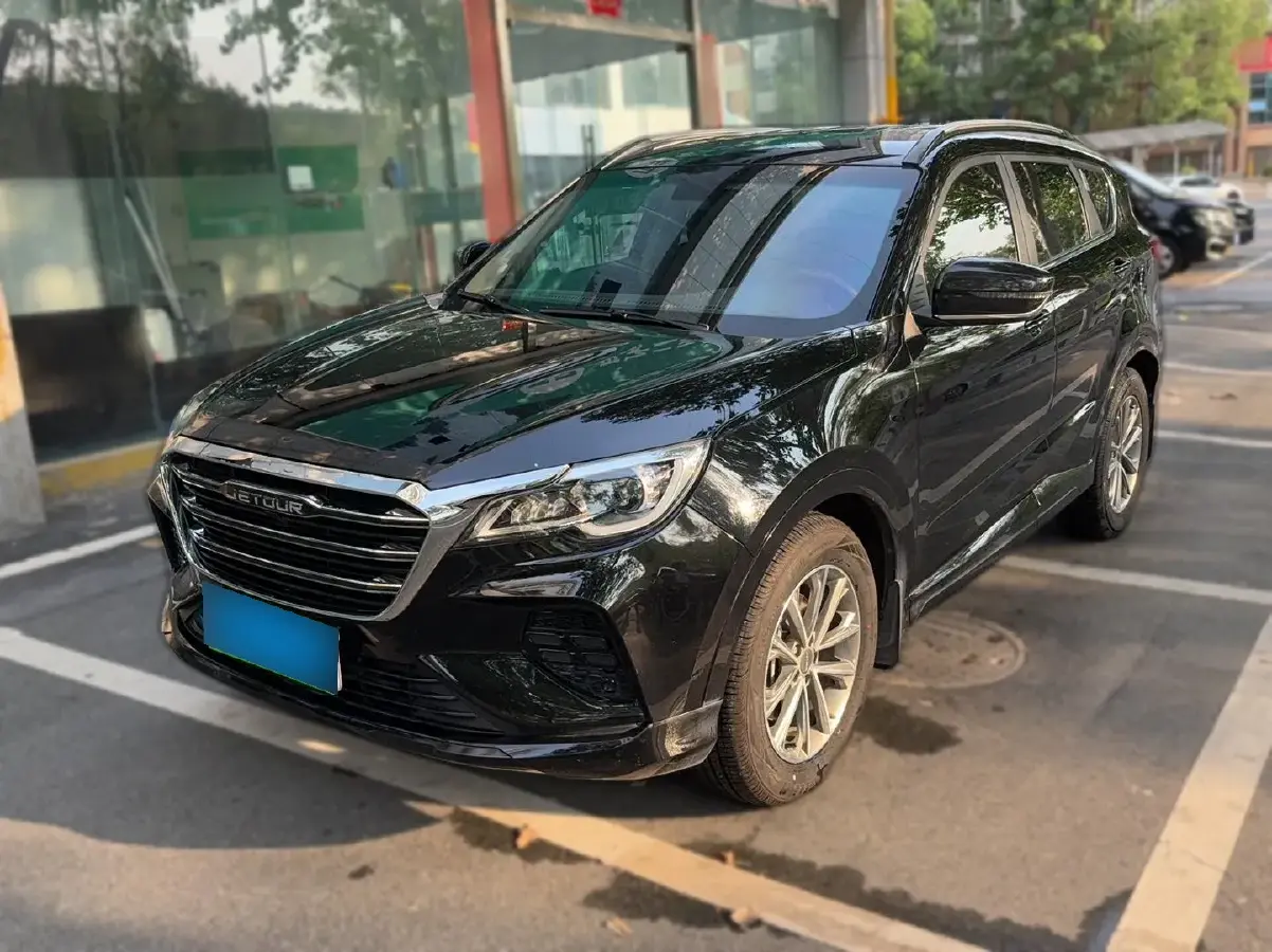 2021 Jetour X70 1.5T 156HP L4 6MT