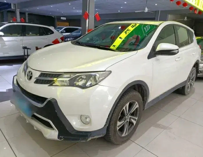 2015 Toyota RAV4 2.0L 147HP L4 CVT