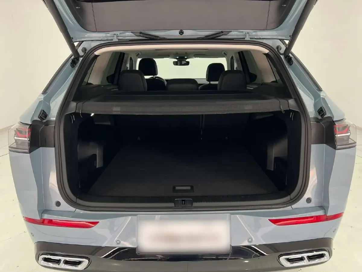 2023 Volkswagen Tavendor 2.0T 220HP L4 7DCT,autocango,china used car exporter,china ev exporter,chinese used car exporter,chinese used ev exporter