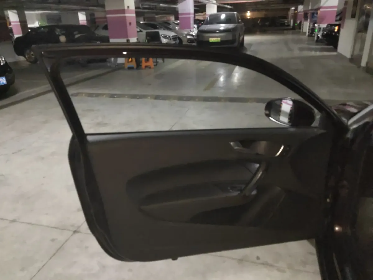 2012 Audi A1 1.4T 122HP L4 7DCT,autocango,china used car exporter,china ev exporter,chinese used car exporter,chinese used ev exporter