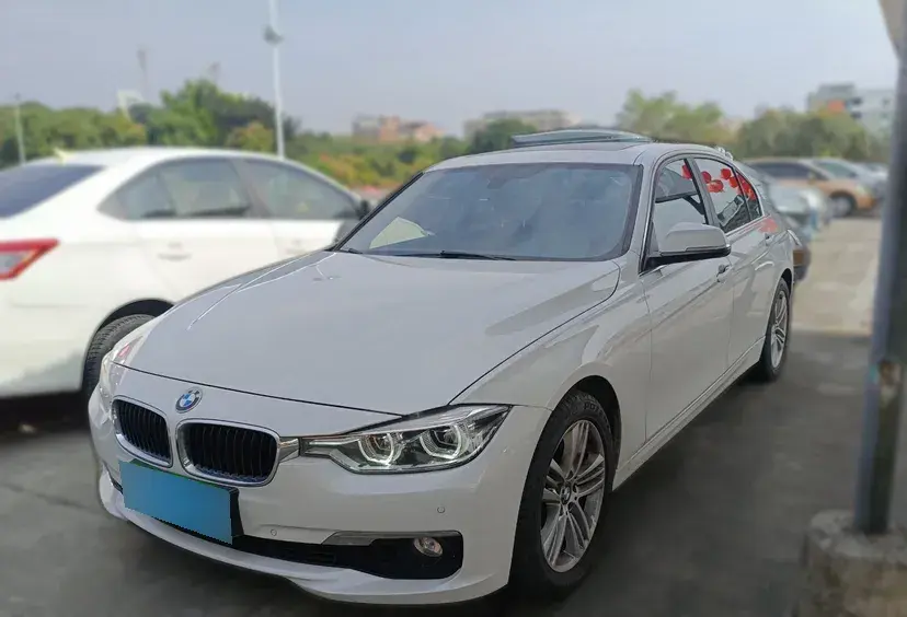 2016 BMW 3 Series 2.0T 184HP L4 8AT