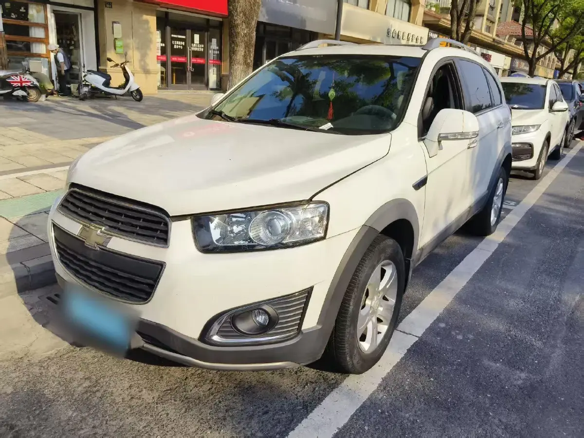 2015 Chevrolet Captiva 2.4L 167HP L4 6AT