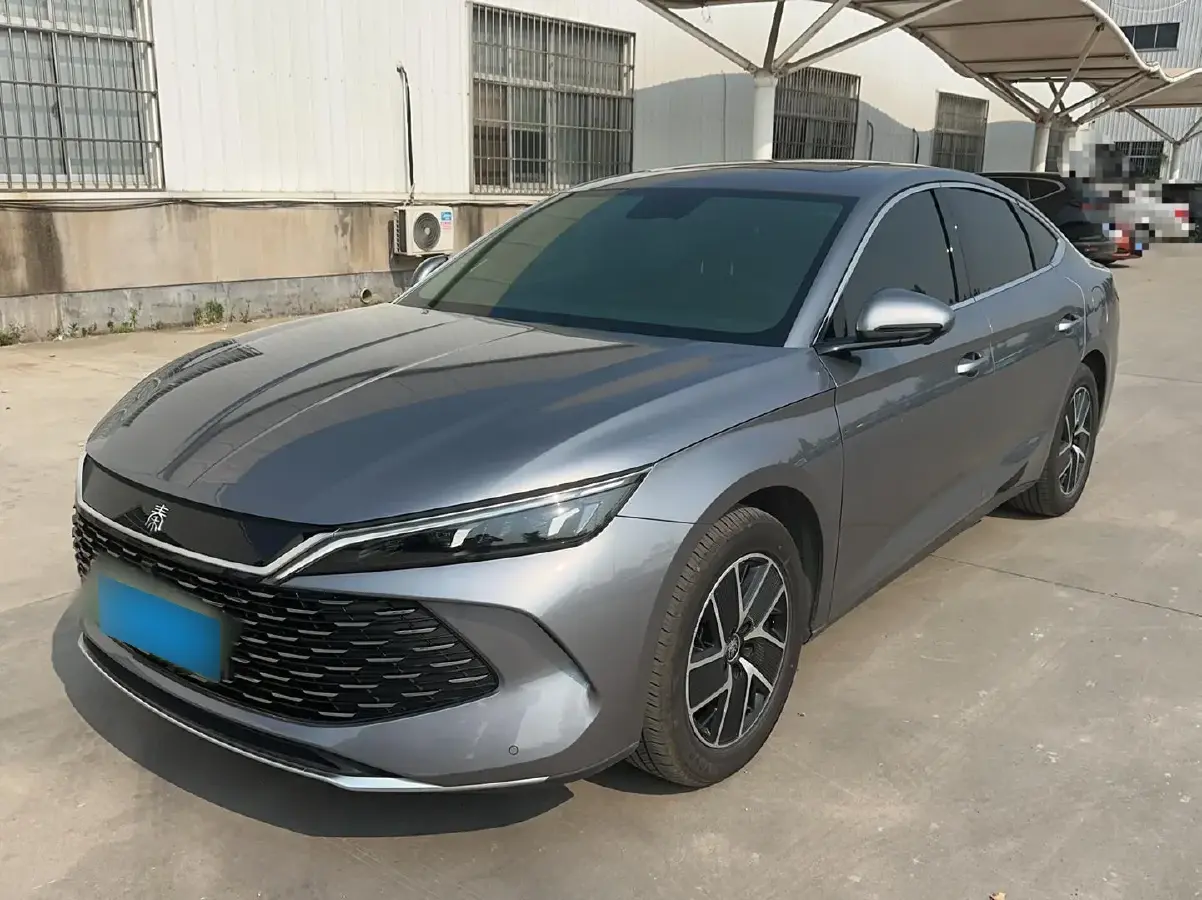 2024 BYD QinL 1.5L 101HP L4 E-CVT PHEV 15.87KWH