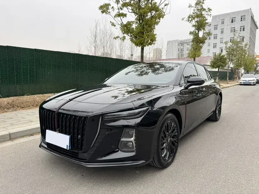 2024 HongQi H5 2.0T 224HP L4 8AT