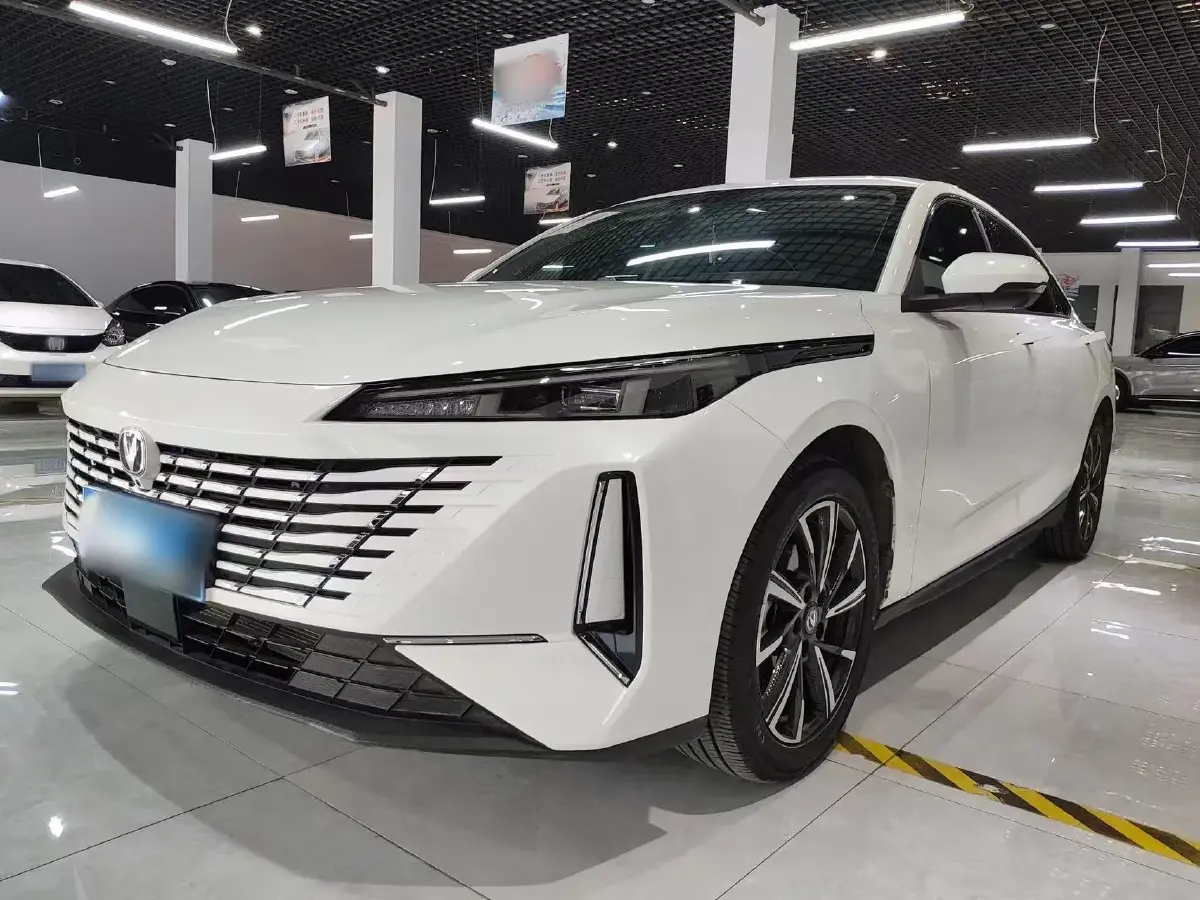 2024 ChangAn Eado 1.5T 170HP L4 7DCT