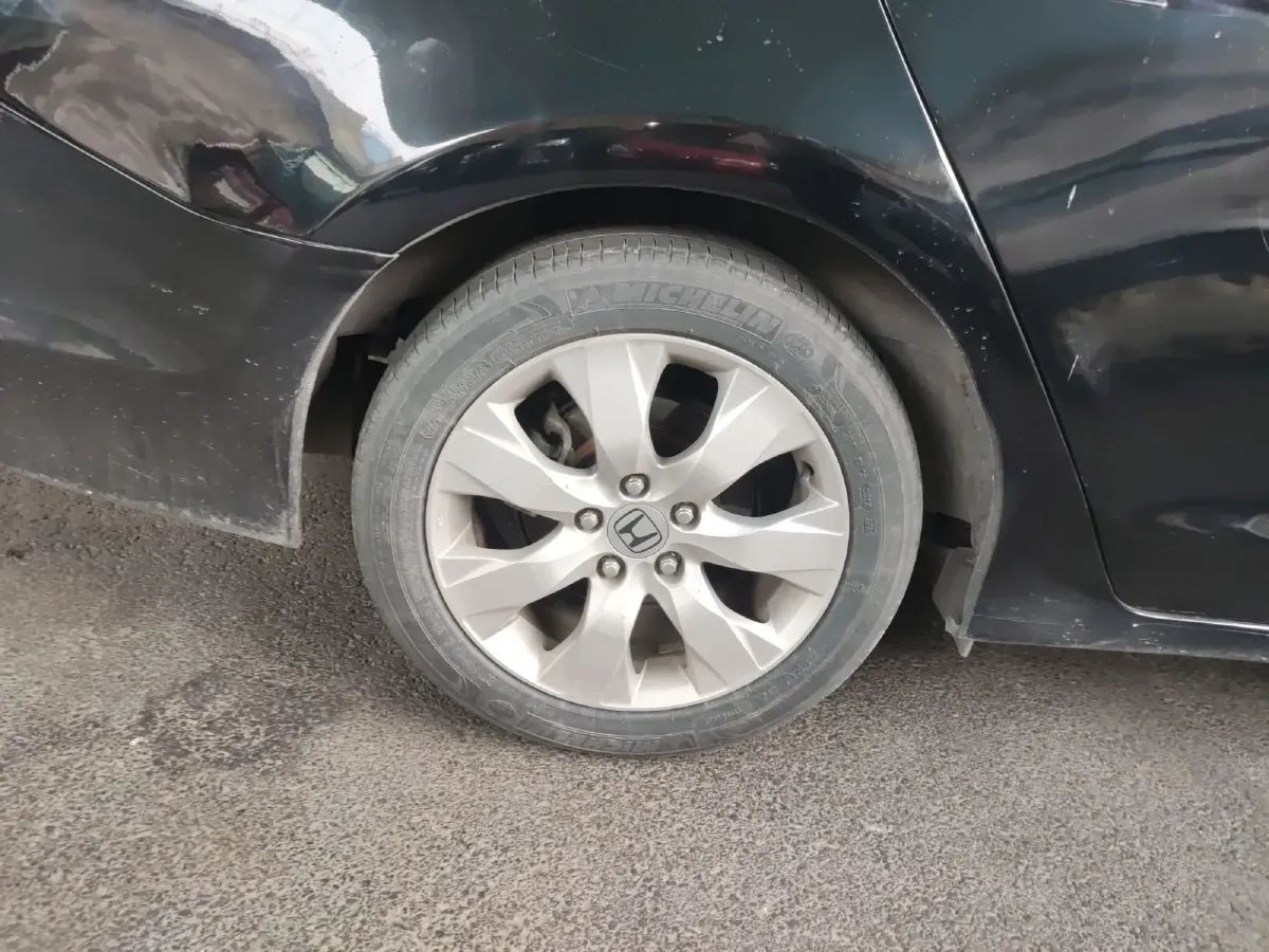 2011 Honda Accord 2.4L 179HP L4 5AT,autocango,china used car exporter,china ev exporter,chinese used car exporter,chinese used ev exporter